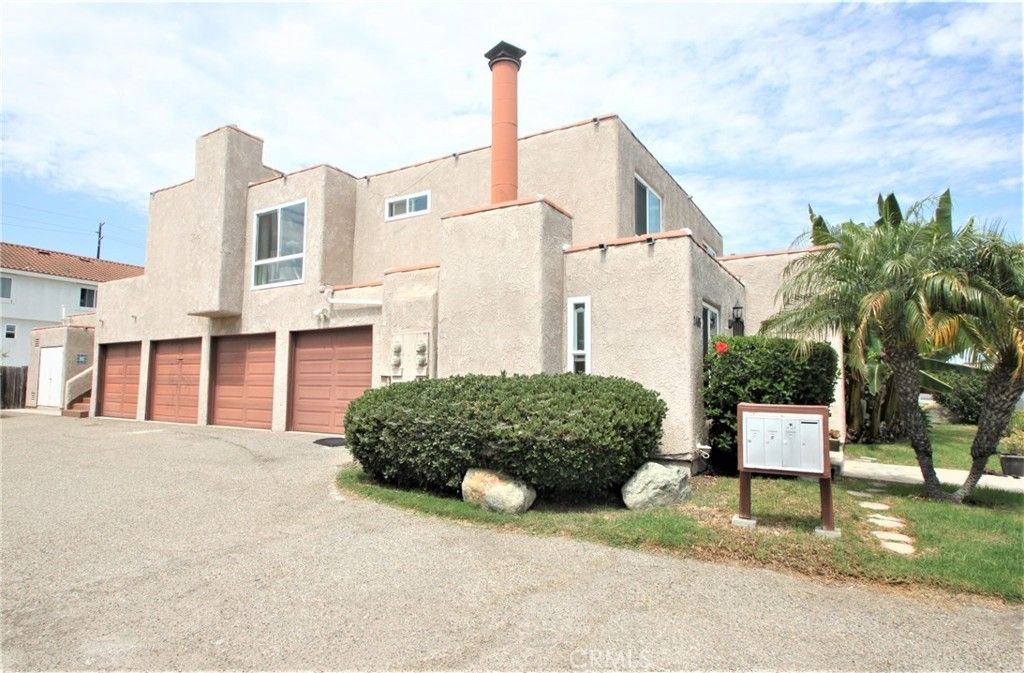 2405 Whitesands Drive, Huntington Beach