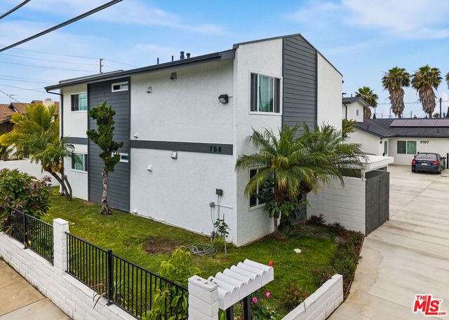 758 W 20th Street, Costa Mesa