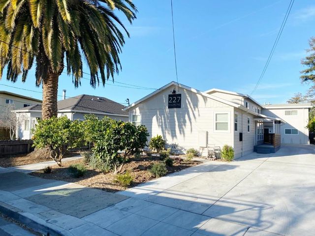 227 Madrone Street, Redwood City