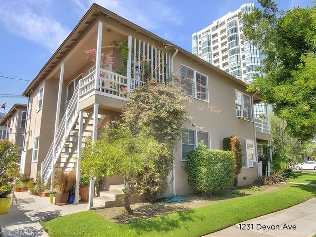 1231 Devon Avenue, Los Angeles