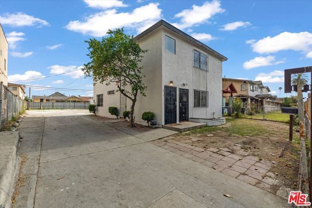 633 W 75th Street, Los Angeles