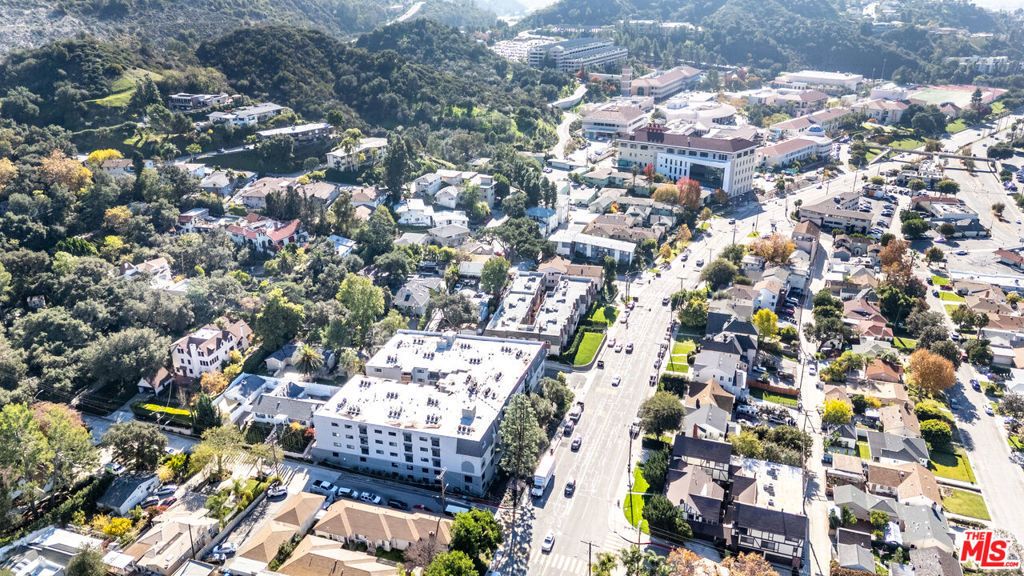 1636 N Verdugo Road, Glendale
