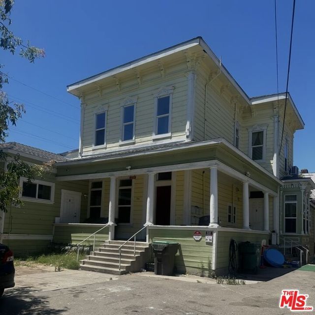 145 W Flora Street, Stockton