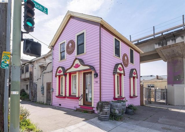 745 5th St, Oakland