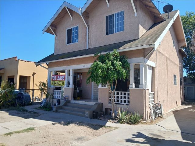 1060 W 51st, Los Angeles
