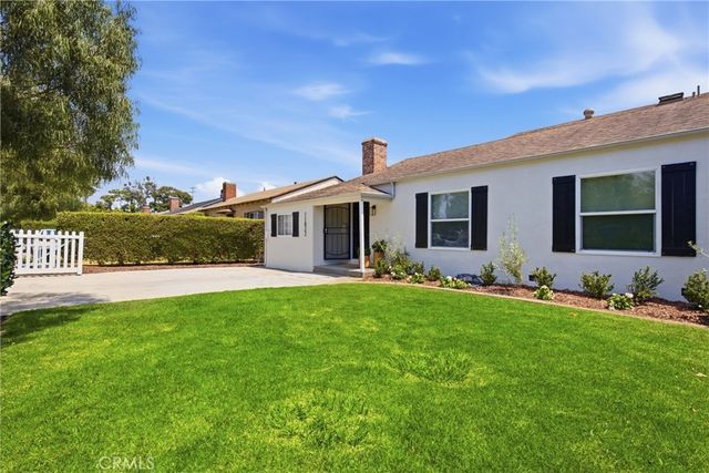 11822 Exposition Boulevard, Los Angeles