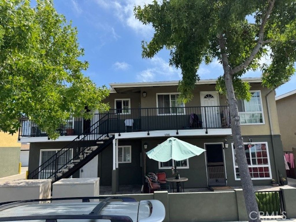136 E Bay, Costa Mesa