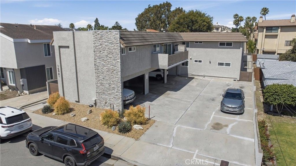 16941 Hoskins, Huntington Beach
