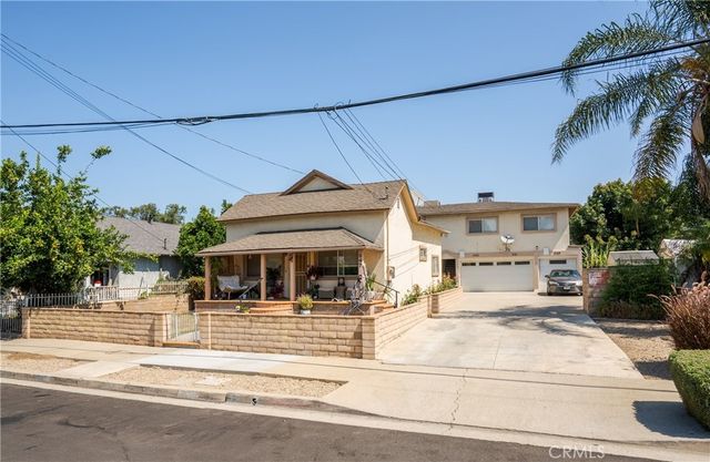 547 William, Pomona