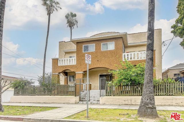 2156 City View Avenue, Los Angeles