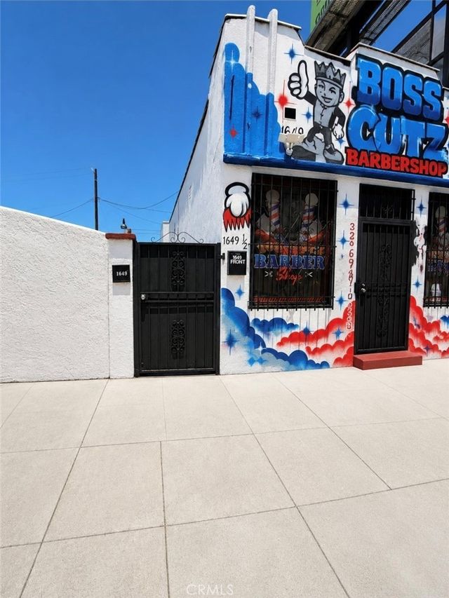 1649 W Florence, Los Angeles