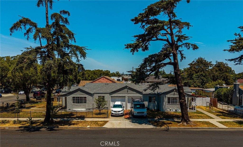821 S Orange, Santa Ana