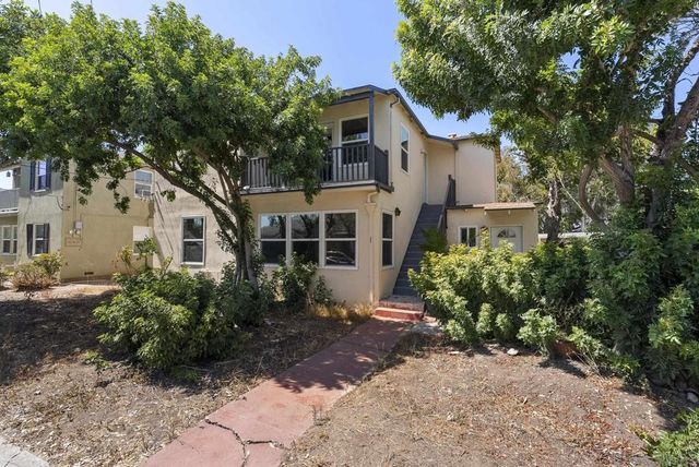 1840 42 Carmelina, San Diego