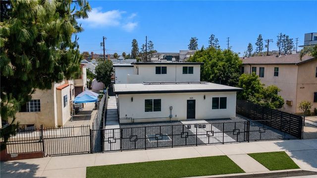 1023 E 28th, Los Angeles