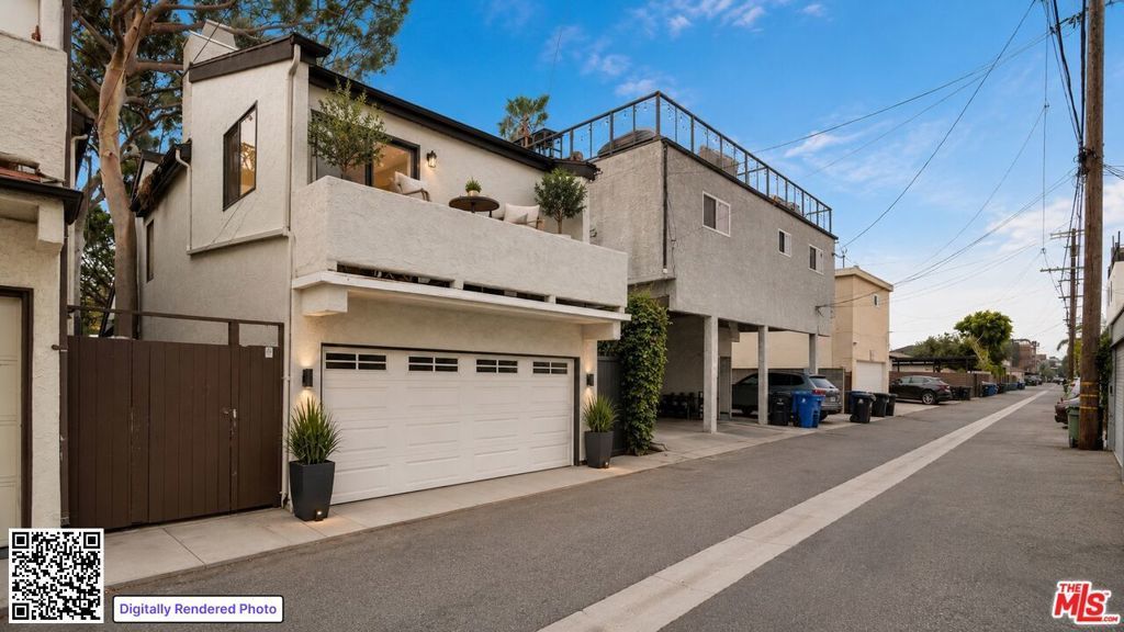 535 Venice Way, Venice