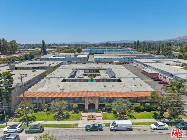 10625 Petit Avenue, Granada Hills