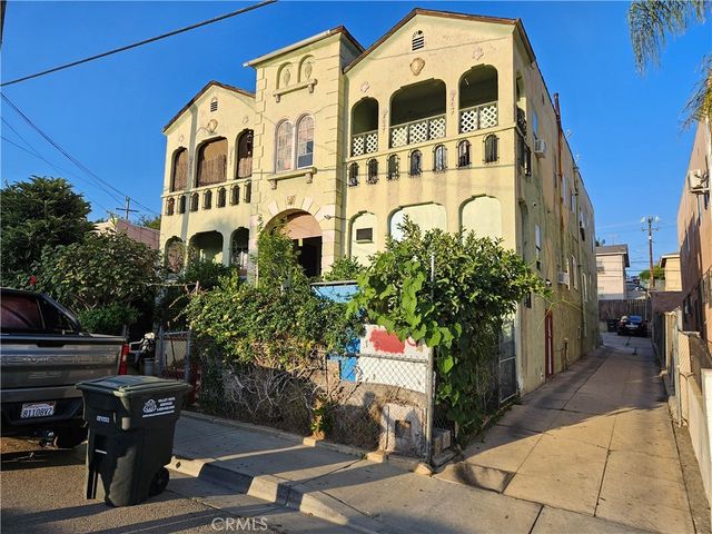 1070 N Alma, Los Angeles