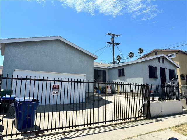 11167 S San Pedro, Los Angeles