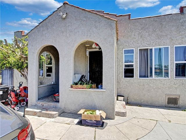 5420 Manhattan Place, Los Angeles