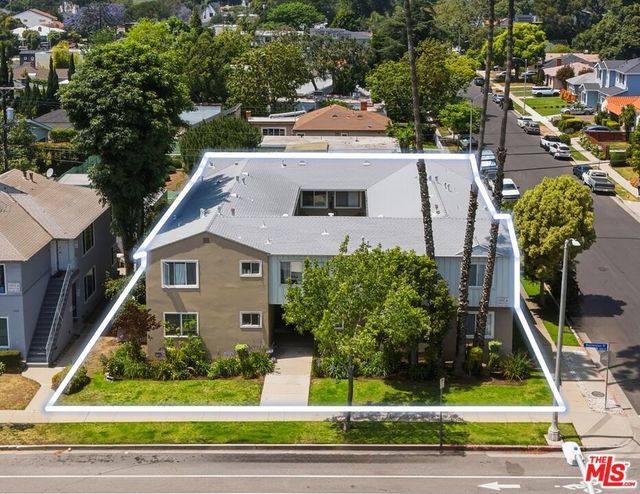 11401 Washington Place, Los Angeles