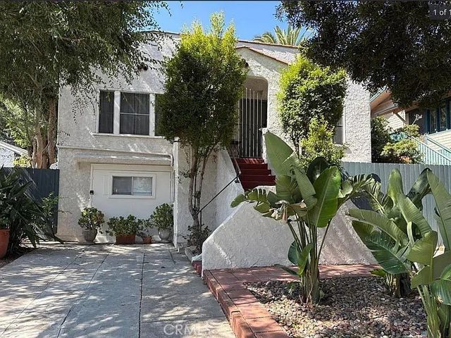 2400 2402 Merton Avenue, Los Angeles