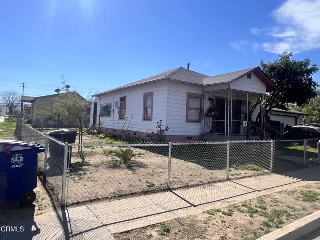 296 E Coolidge Street, Coalinga