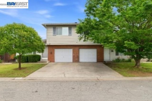 3836 3838 Dubac Way, Sacramento