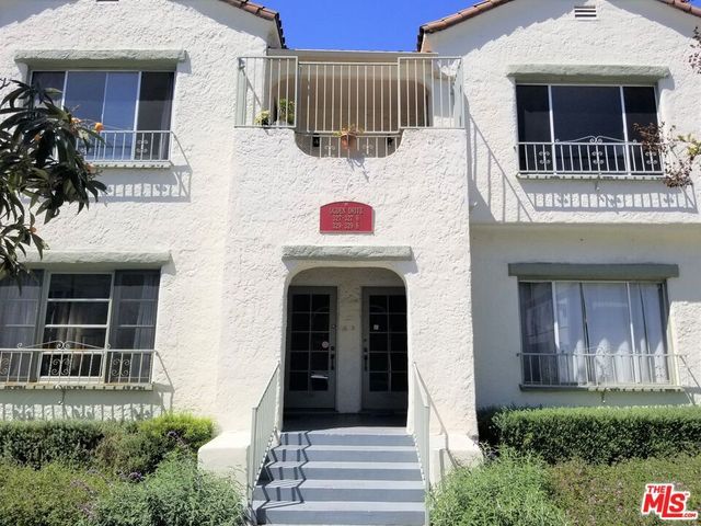 327 Ogden Drive, Los Angeles