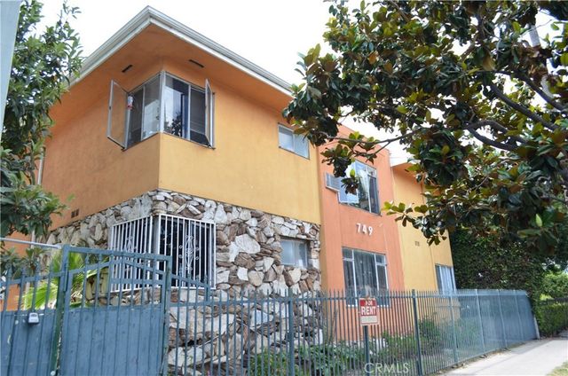 749 S Berendo, Los Angeles