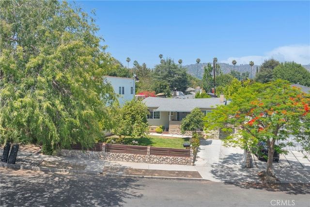 2415 Langdale, Los Angeles