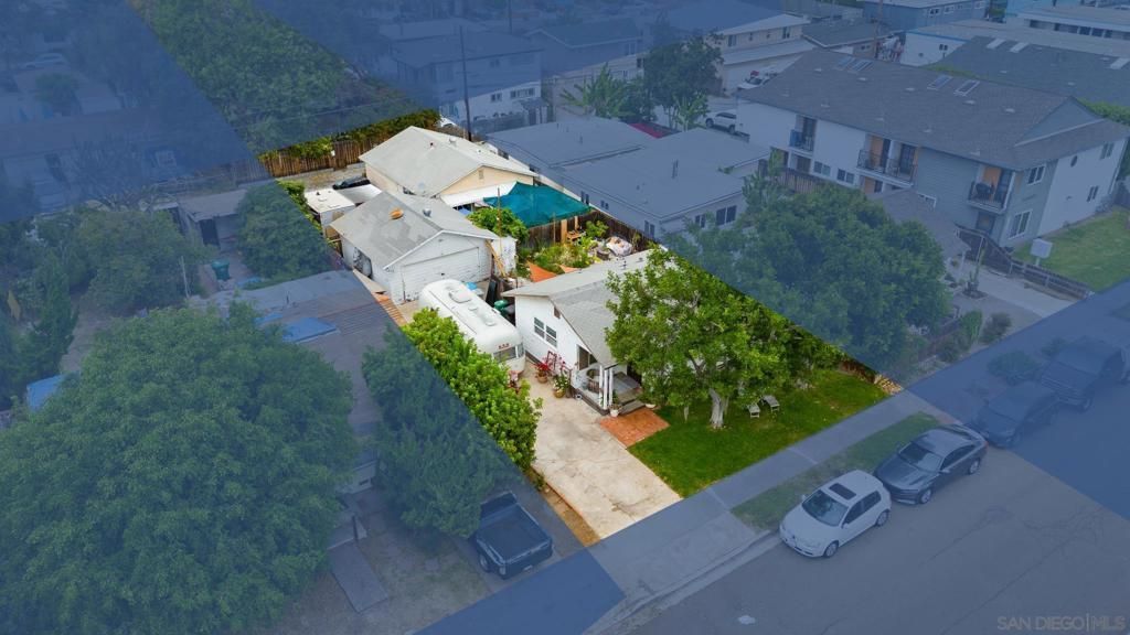 2630 32 Hornblend St, San Diego