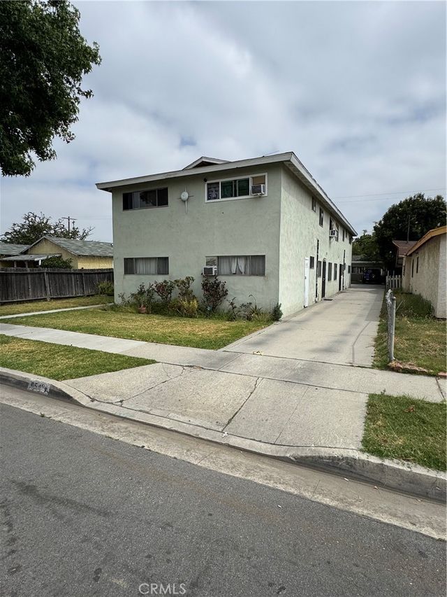 6547 Fry, Bell Gardens