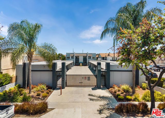 9900 Ramona Street, Bellflower