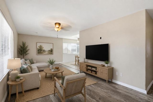 8947 49 Lamar St, Spring Valley