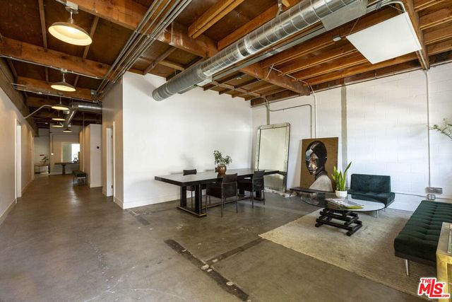 5908 Barton Avenue, Los Angeles