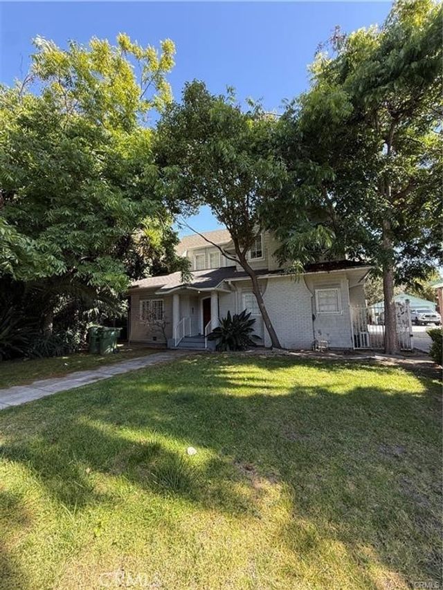1188 W 28th, Los Angeles