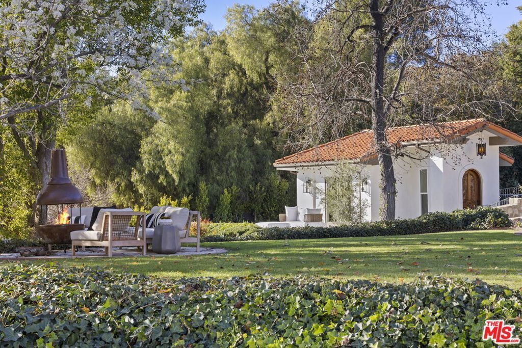 431 Montana Circle, Ojai