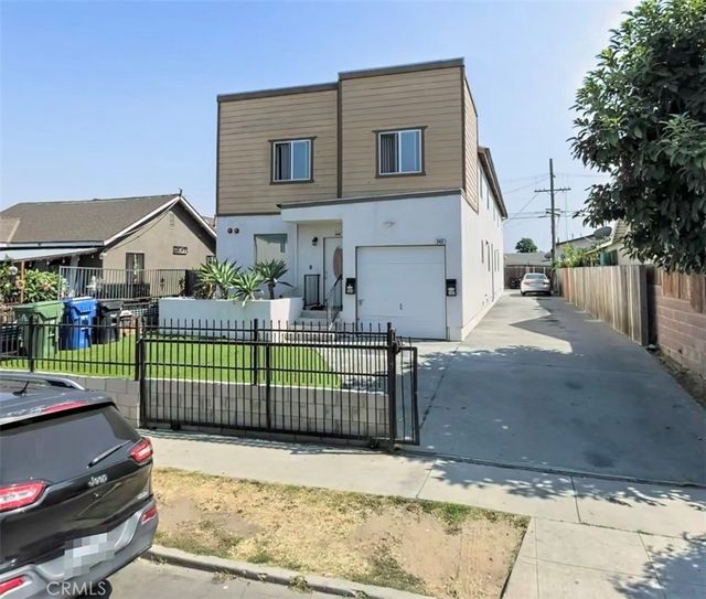 342 344 E 118th, Los Angeles