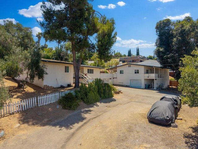 401 07 Idaho Ave, Escondido