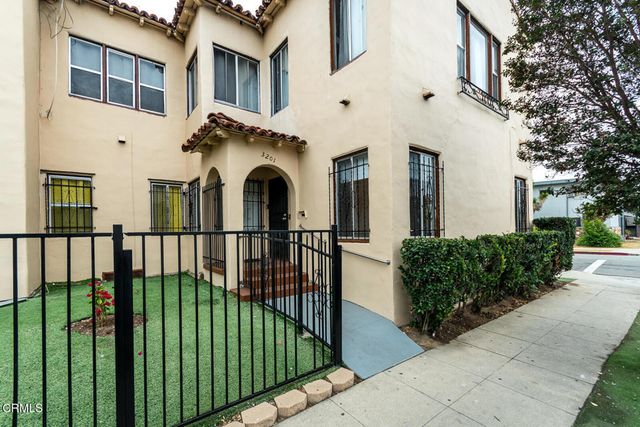 3201 W 21st Street, Los Angeles