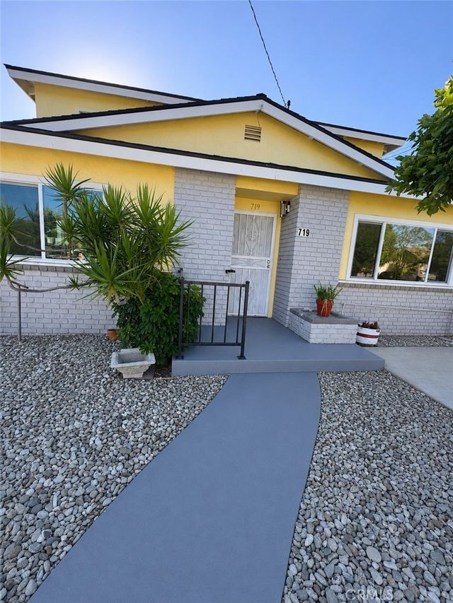 719 Camulos, Los Angeles