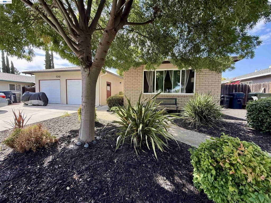 5252 & 5250 Norma Way, Livermore