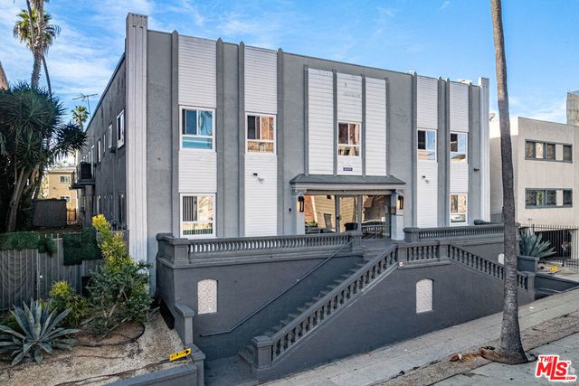 747 S New Hampshire Avenue, Los Angeles