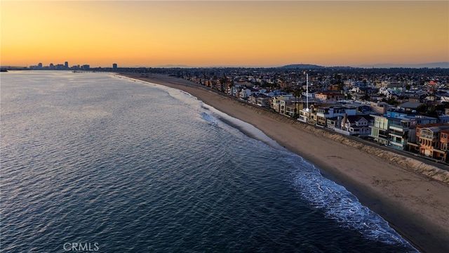 10 66th, Long Beach