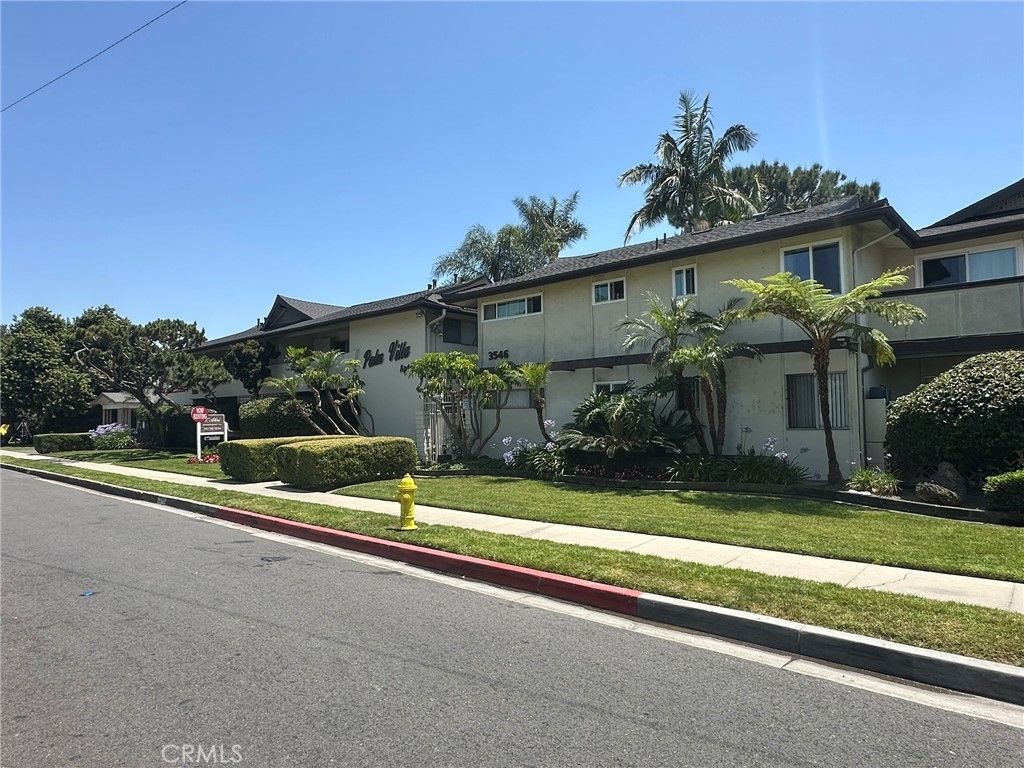 3546 3550 Los Flores Boulevard, Lynwood
