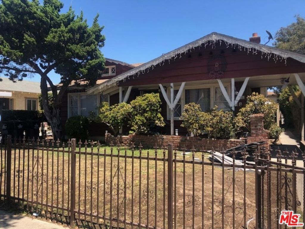 718 S Flower Street, Inglewood