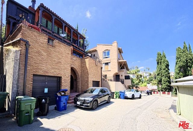 2053 Glencoe Way, Los Angeles