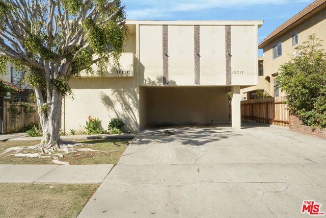 12717 Matteson Avenue, Los Angeles