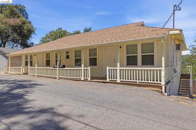172 N Shepherd St, Sonora