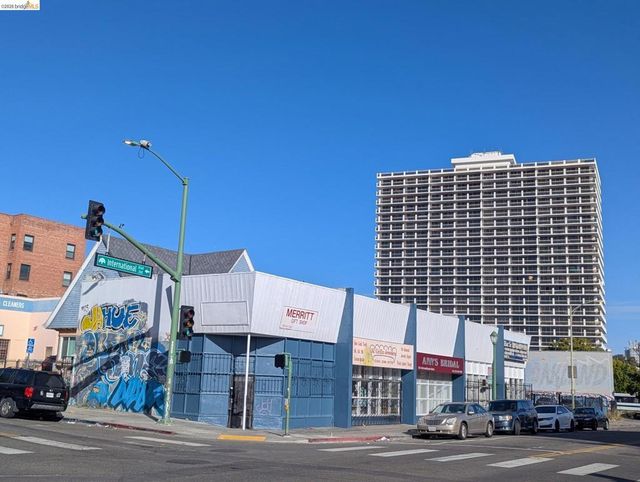 157 International Blvd, Oakland